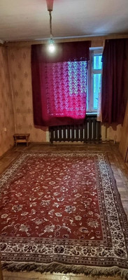 Продам трехкомнатную (3-комн.) квартиру, 9 Апреля ул, 5, Калининград г