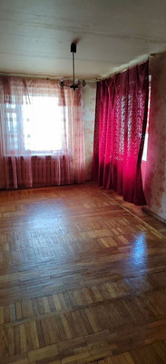 Продам трехкомнатную (3-комн.) квартиру, 9 Апреля ул, 5, Калининград г