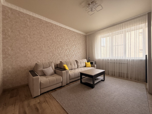 Продам однокомнатную (1-комн.) квартиру, Солнечная ул, 12к1, Нальчик г