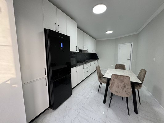 Сдам двухкомнатную (2-комн.) квартиру, Центральная ул, 33д, Нальчик г