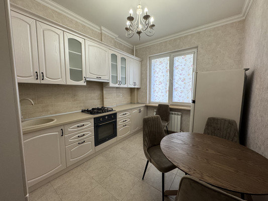 Сдам многокомнатную квартиру, Пушкина ул, 77, Нальчик г