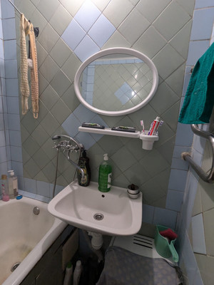 Продам однокомнатную (1-комн.) квартиру, Космонавтов пр-кт, 8к1, Ростов-на-Дону г