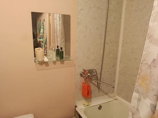 Продам однокомнатную (1-комн.) квартиру, Космонавтов пр-кт, 8к1, Ростов-на-Дону г