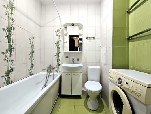 Продам однокомнатную (1-комн.) квартиру, Ленина пр-кт, 52, Новороссийск г