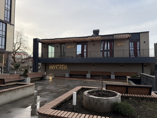 Продам трехкомнатную (3-комн.) квартиру, Горького ул, 29, Нальчик г