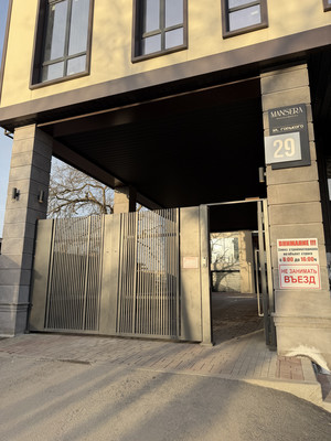 Продам трехкомнатную (3-комн.) квартиру, Горького ул, 29, Нальчик г