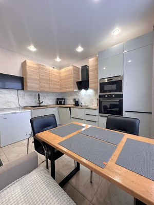 Продам двухкомнатную (2-комн.) квартиру, Переведенская (Пулковское тер.) ул, 12к1, Шушары п