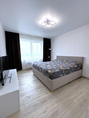 Продам двухкомнатную (2-комн.) квартиру, Переведенская (Пулковское тер.) ул, 12к1, Шушары п