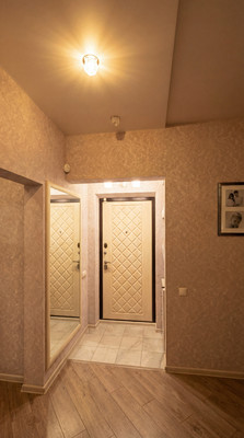 Продам трехкомнатную (3-комн.) квартиру, Еременко ул, 107/20, Ростов-на-Дону г