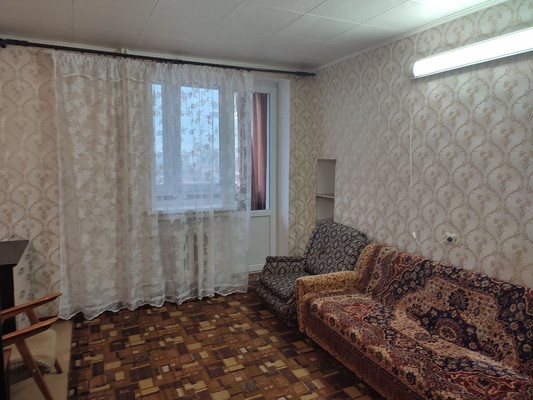 Продам однокомнатную (1-комн.) квартиру, Батурина ул, 44/50, Симферополь г