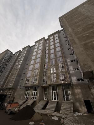 Продам трехкомнатную (3-комн.) квартиру, Шогенова ул, 7, Нальчик г