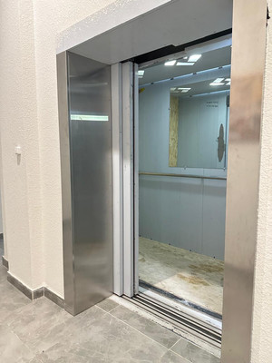 Продам двухкомнатную (2-комн.) квартиру, Кабардинская ул, 73, Нальчик г