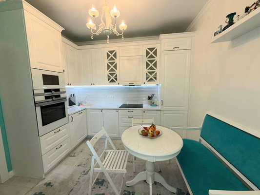 Продам трехкомнатную (3-комн.) квартиру, Маршала Жукова пр-кт, 21, Ростов-на-Дону г