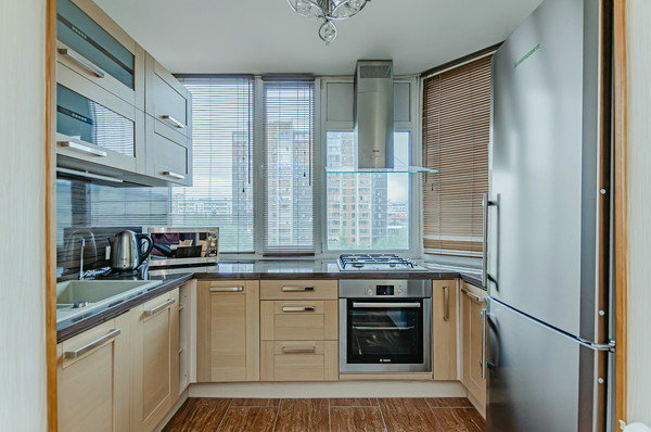 Продам трехкомнатную (3-комн.) квартиру, Меридианная ул, 3а, Казань г