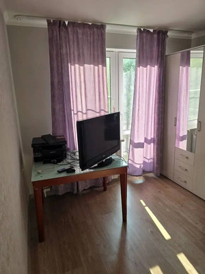 Продам двухкомнатную (2-комн.) квартиру, Ивовая ул, 1, Алексеевка д