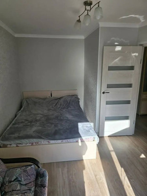 Продам двухкомнатную (2-комн.) квартиру, Ивовая ул, 1, Алексеевка д