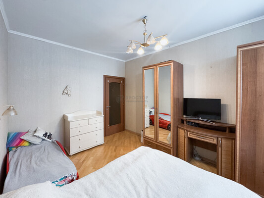 Продам двухкомнатную (2-комн.) квартиру, Дубнинская ул, 40Ак3, Москва г