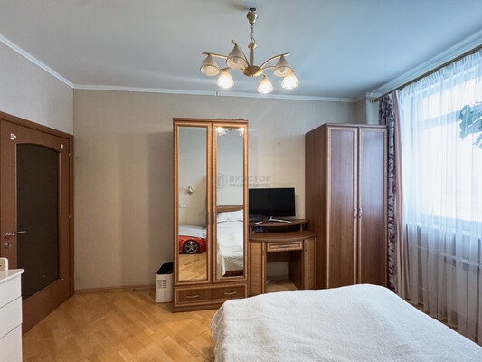 Продам двухкомнатную (2-комн.) квартиру, Дубнинская ул, 40Ак3, Москва г