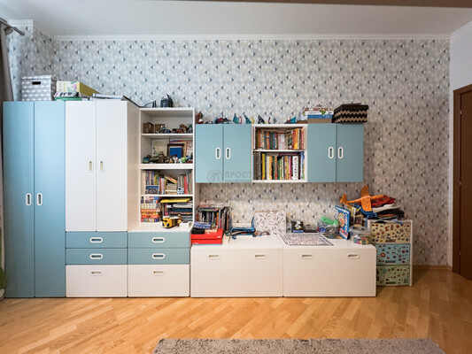 Продам двухкомнатную (2-комн.) квартиру, Дубнинская ул, 40Ак3, Москва г