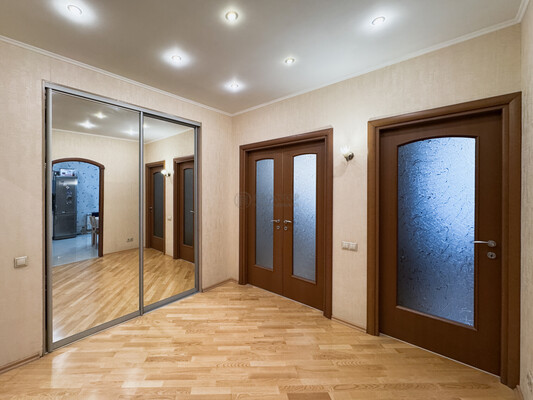 Продам двухкомнатную (2-комн.) квартиру, Дубнинская ул, 40Ак3, Москва г