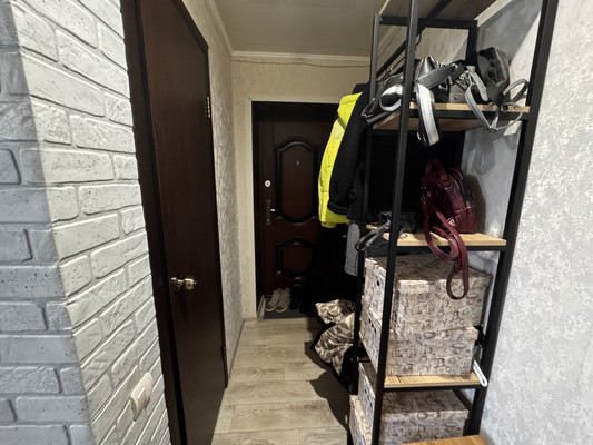 Продам однокомнатную (1-комн.) квартиру, Энгельса ул, 27, Ишим г