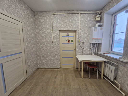 Продам двухкомнатную (2-комн.) квартиру, Кутузова ул, 75, Ишим г