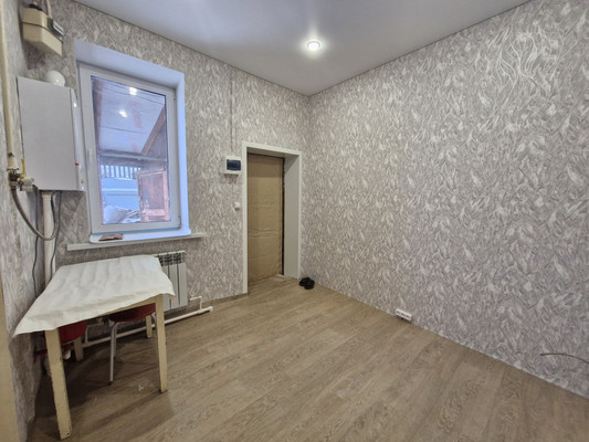 Продам двухкомнатную (2-комн.) квартиру, Кутузова ул, 75, Ишим г