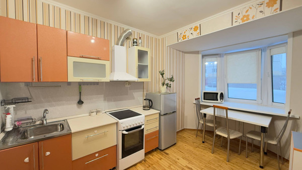 Продам однокомнатную (1-комн.) квартиру, Советская ул, 1, Сыктывкар г