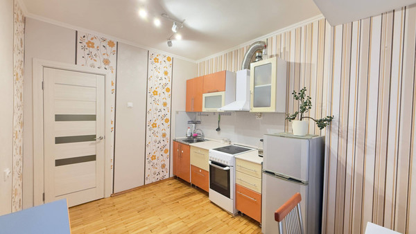 Продам однокомнатную (1-комн.) квартиру, Советская ул, 1, Сыктывкар г