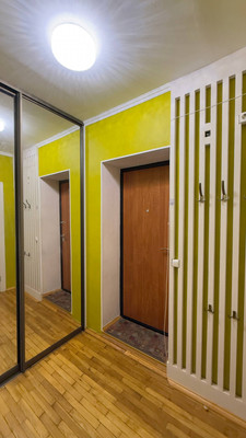 Продам однокомнатную (1-комн.) квартиру, Советская ул, 1, Сыктывкар г