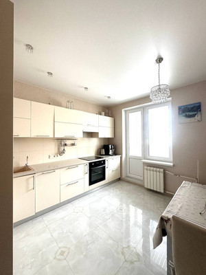 Продам двухкомнатную (2-комн.) квартиру, Туристская ул, 18Ак1, Санкт-Петербург г