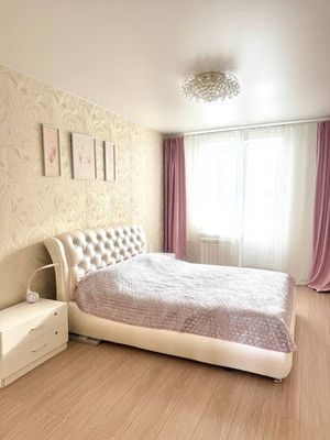 Продам двухкомнатную (2-комн.) квартиру, Туристская ул, 18Ак1, Санкт-Петербург г