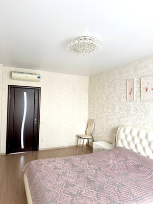 Продам двухкомнатную (2-комн.) квартиру, Туристская ул, 18Ак1, Санкт-Петербург г