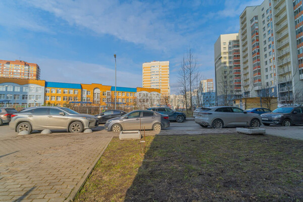 Продам двухкомнатную (2-комн.) квартиру, Туристская ул, 18Ак1, Санкт-Петербург г