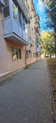 Продам двухкомнатную (2-комн.) квартиру, Металлургическая ул, 113, Ростов-на-Дону г