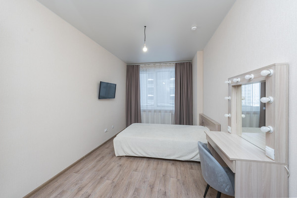 Продам двухкомнатную (2-комн.) квартиру, Сапфирная ул, 13, Пермь г