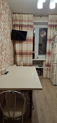 Продам трехкомнатную (3-комн.) квартиру, Красный Октябрь ул, 47кА, Раменское г