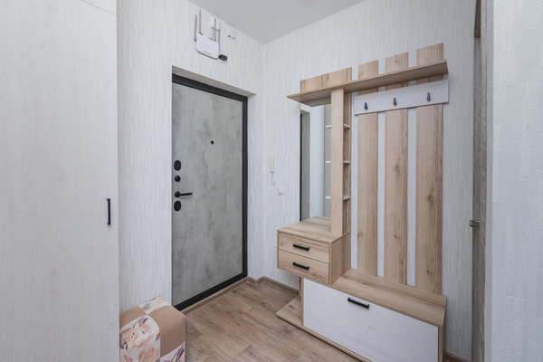 Продам двухкомнатную (2-комн.) квартиру, Сапфирная ул, 13, Пермь г