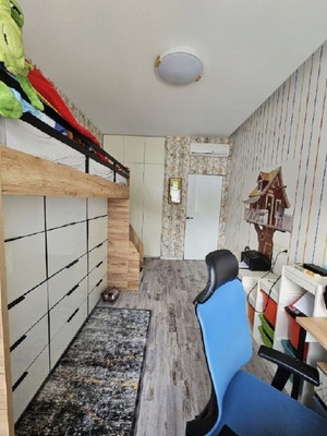 Продам трехкомнатную (3-комн.) квартиру, Электролитный проезд, 16к7, Москва г