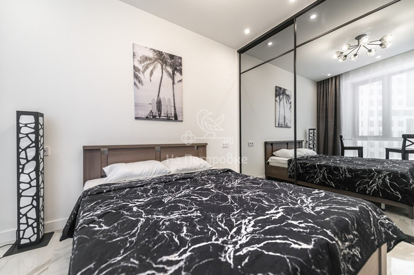 Продам однокомнатную (1-комн.) квартиру, Народного Ополчения ул, 15к2, Москва г