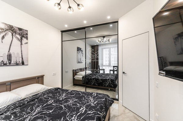 Продам однокомнатную (1-комн.) квартиру, Народного Ополчения ул, 15к2, Москва г