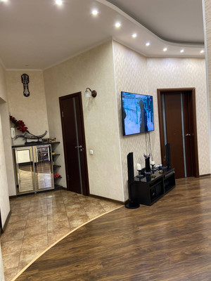 Продам трехкомнатную (3-комн.) квартиру, Березовая ул, 5, Видное г