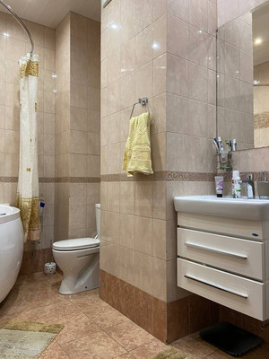 Продам трехкомнатную (3-комн.) квартиру, Березовая ул, 5, Видное г