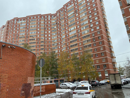 Продам трехкомнатную (3-комн.) квартиру, Березовая ул, 5, Видное г