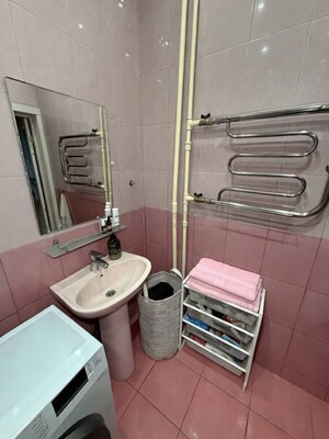 Продам двухкомнатную (2-комн.) квартиру, Нижегородская ул, 66, Москва г