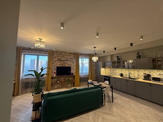 Продам двухкомнатную (2-комн.) квартиру, Кронштадтский б-р, 6к4, Москва г