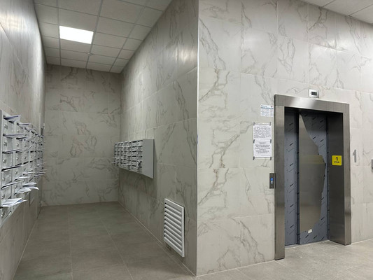 Продам двухкомнатную (2-комн.) квартиру, Балаклавский пр-кт, 17, Москва г