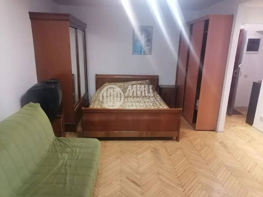 Продам однокомнатную (1-комн.) квартиру, Зеленодольская ул, 32к2, Москва г