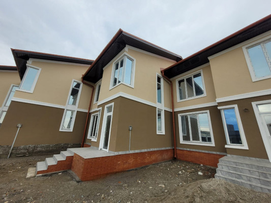 Продам таунхаус, Олимпийский б-р, 7, Баксан г, 0 км от города