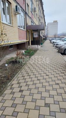 Продам однокомнатную (1-комн.) квартиру, Кириченко ул, 1, Горячий Ключ г